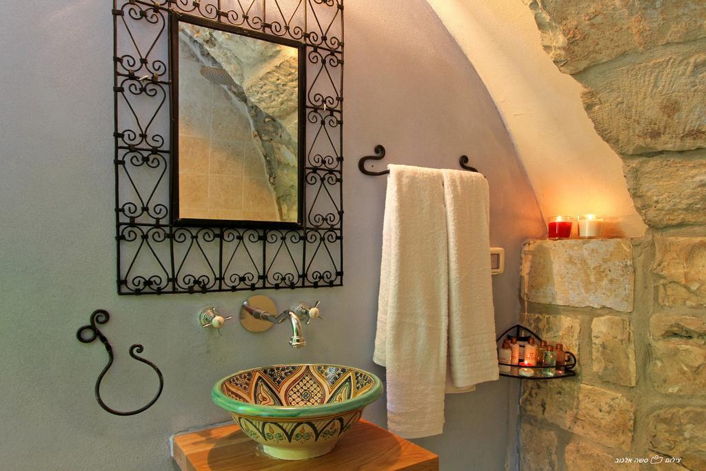 Beit Ha'Omanim Hotel Safed Cameră foto