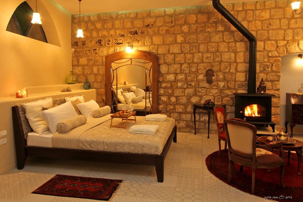 Beit Ha'Omanim Hotel Safed Cameră foto