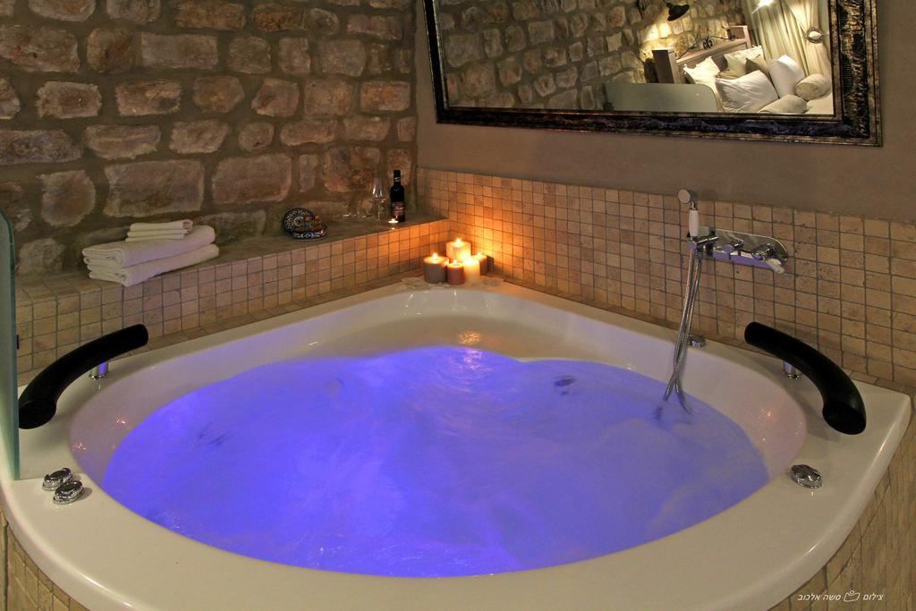 Beit Ha'Omanim Hotel Safed Cameră foto