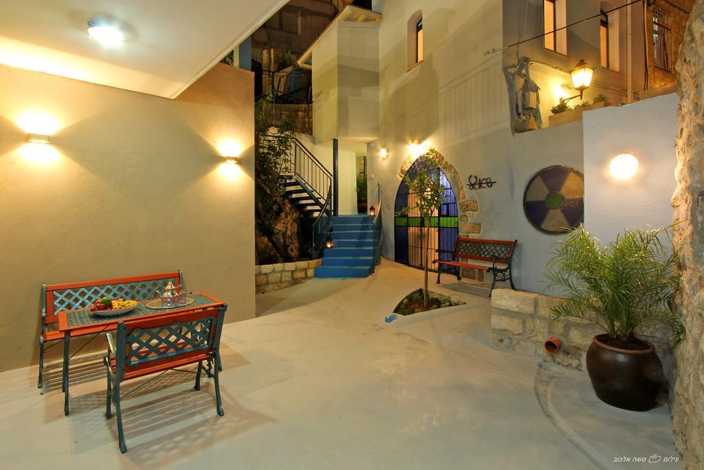 Beit Ha'Omanim Hotel Safed Exterior foto